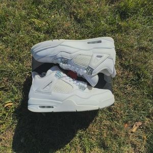 Jordan 4 "Pure Money"